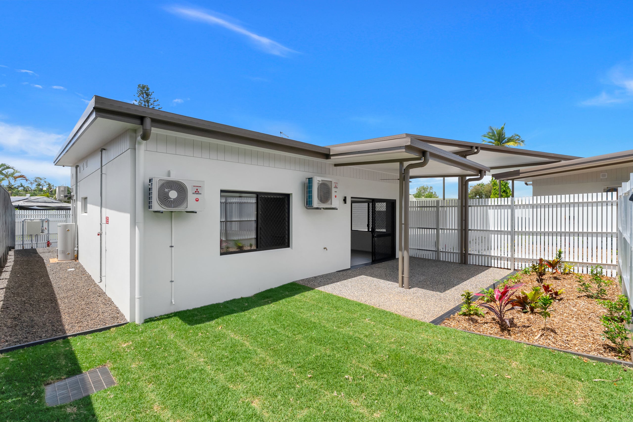 21 Serissa Street, Mooroobool — Home image 8
