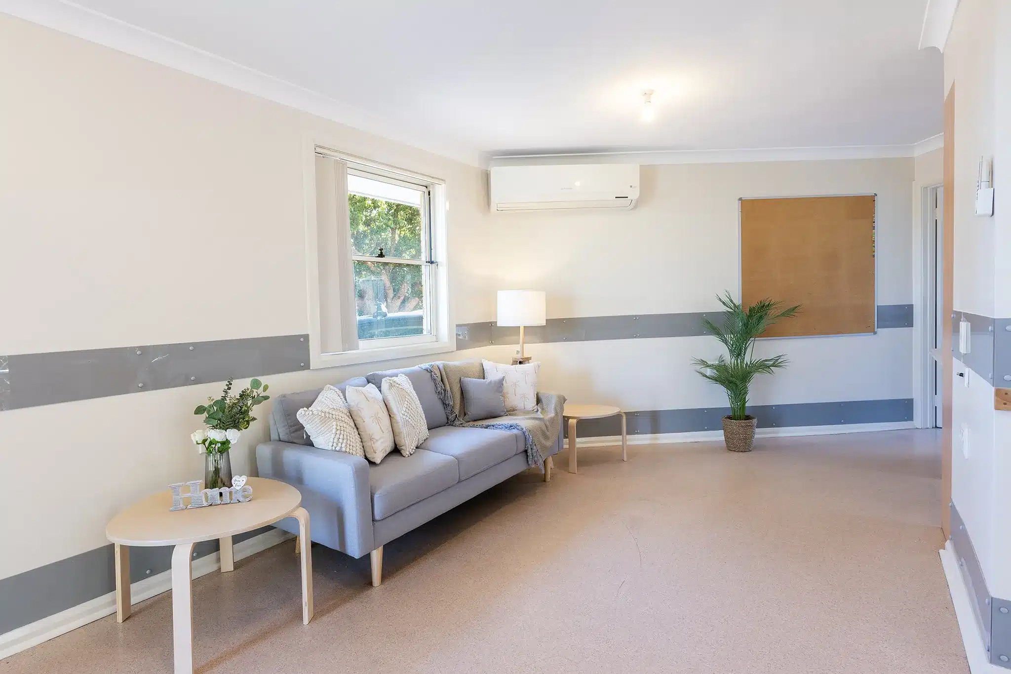Spacious Villa in Ryde — Home image 3