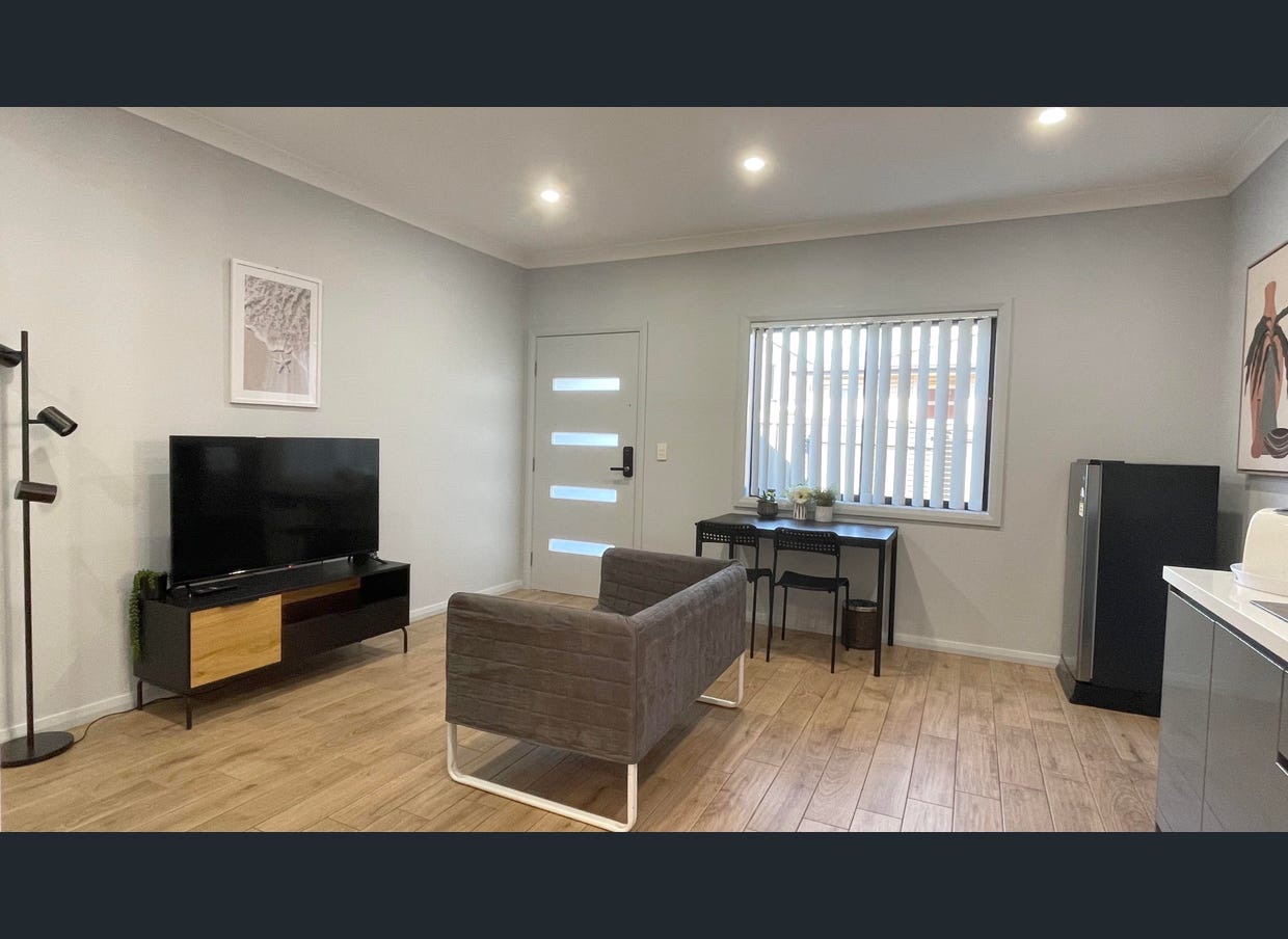 Mortdale 7 Private Dwellings (Accepting all SIL Funding) — Home image 3