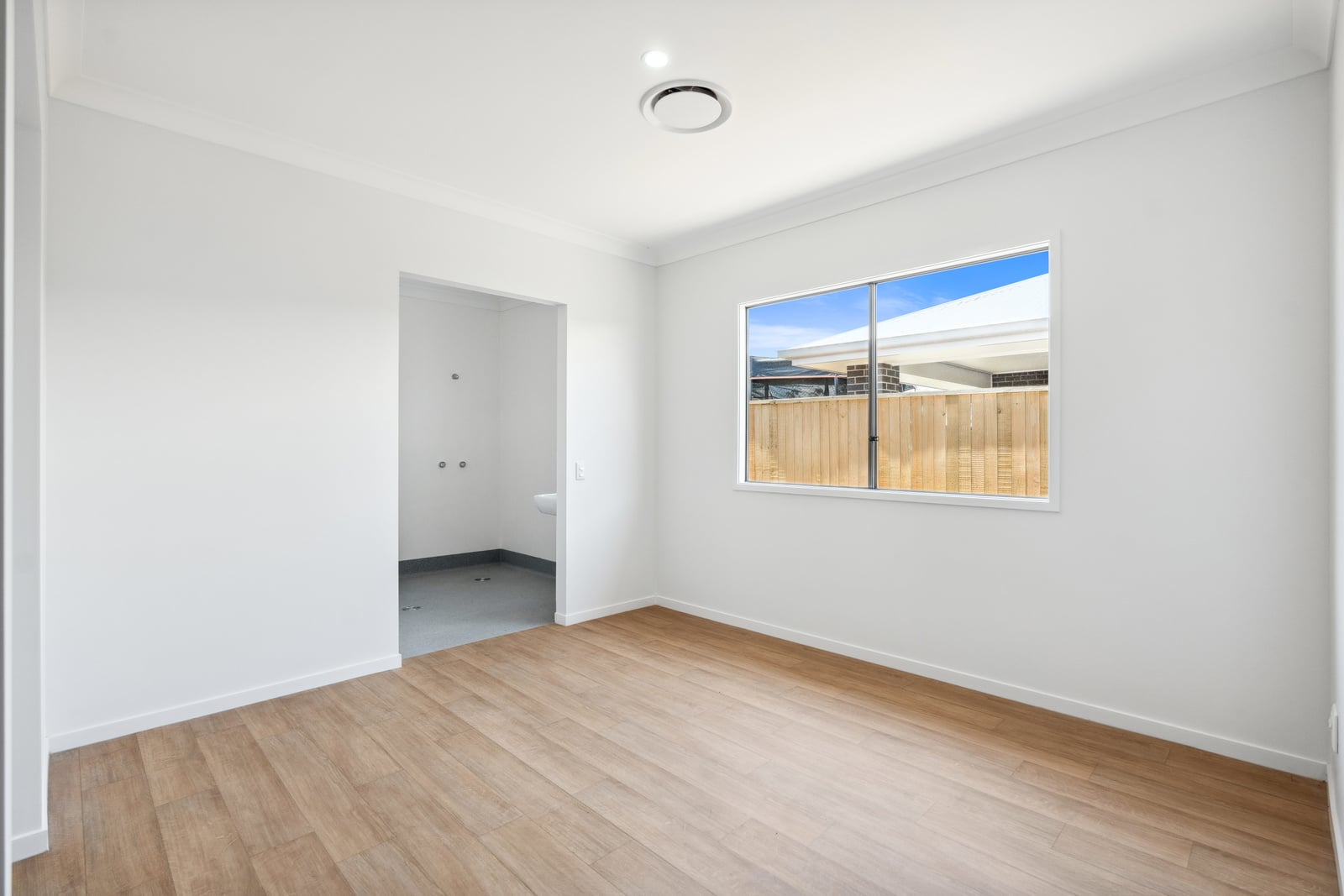 Robust Build SDA Property at 67 Sunny Crescent, Ripley — Home image 5