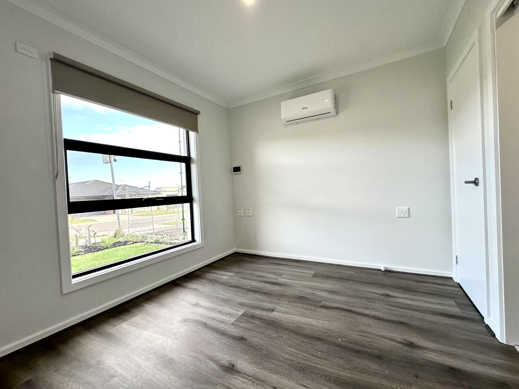 Modern Furnished 2-Participant HPS SDA Home with 24/7 Support in Wollert — Home image 2