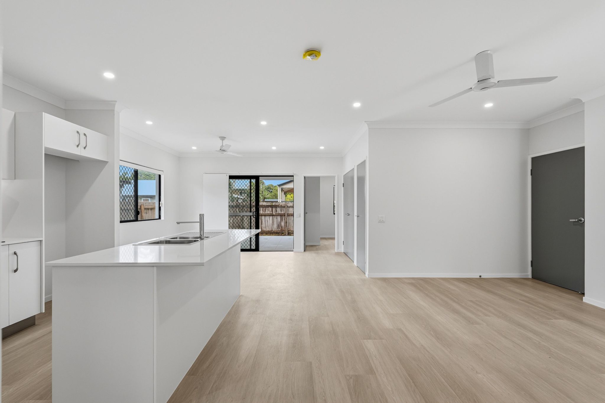 1 SDA + OOA Ground Floor Villa, Available in Pimilco — Home image 2