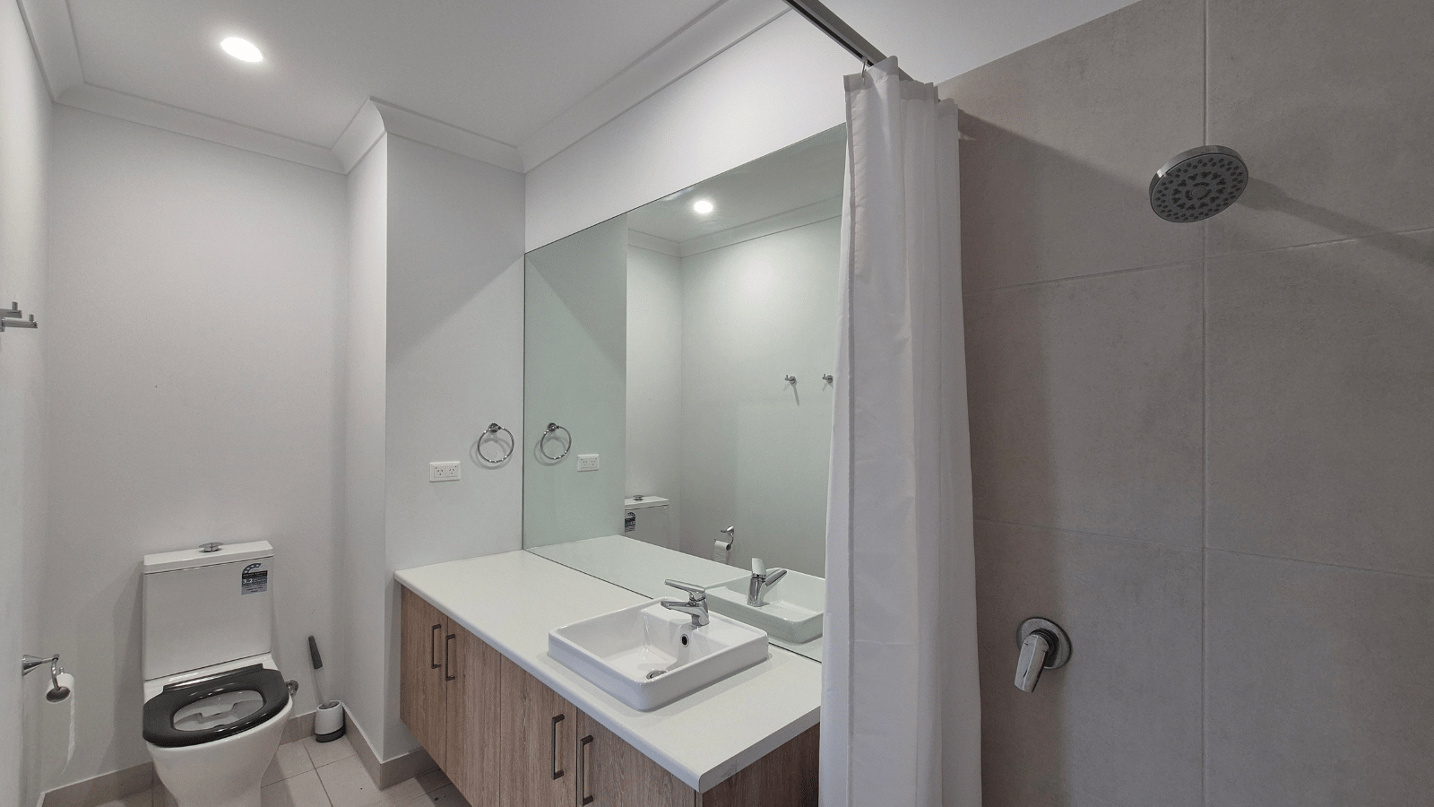 Sole occupancy robust/IL villa - Wyndham Vale - now available — Home image 9