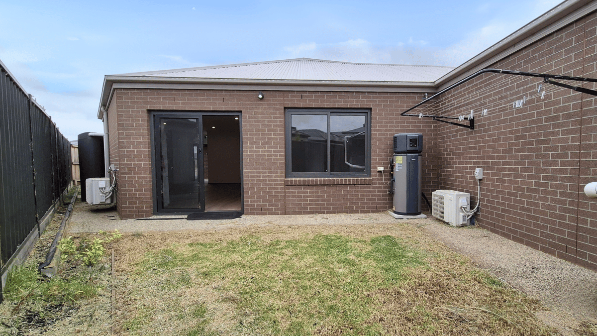 Sole occupancy robust/IL villa - Wyndham Vale - now available — Home image 20