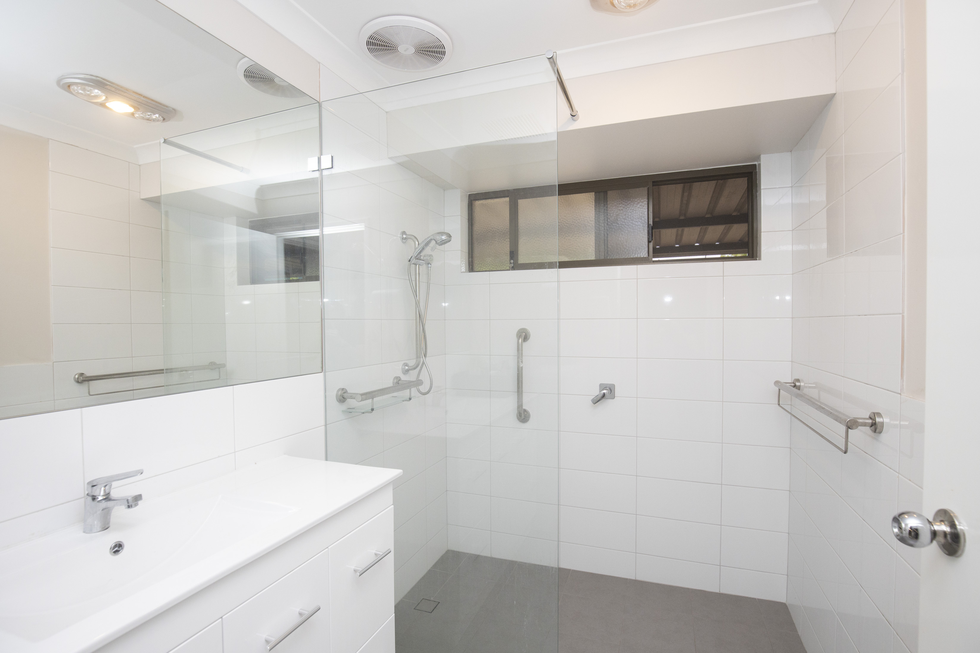 South Lake Style — Home image 4