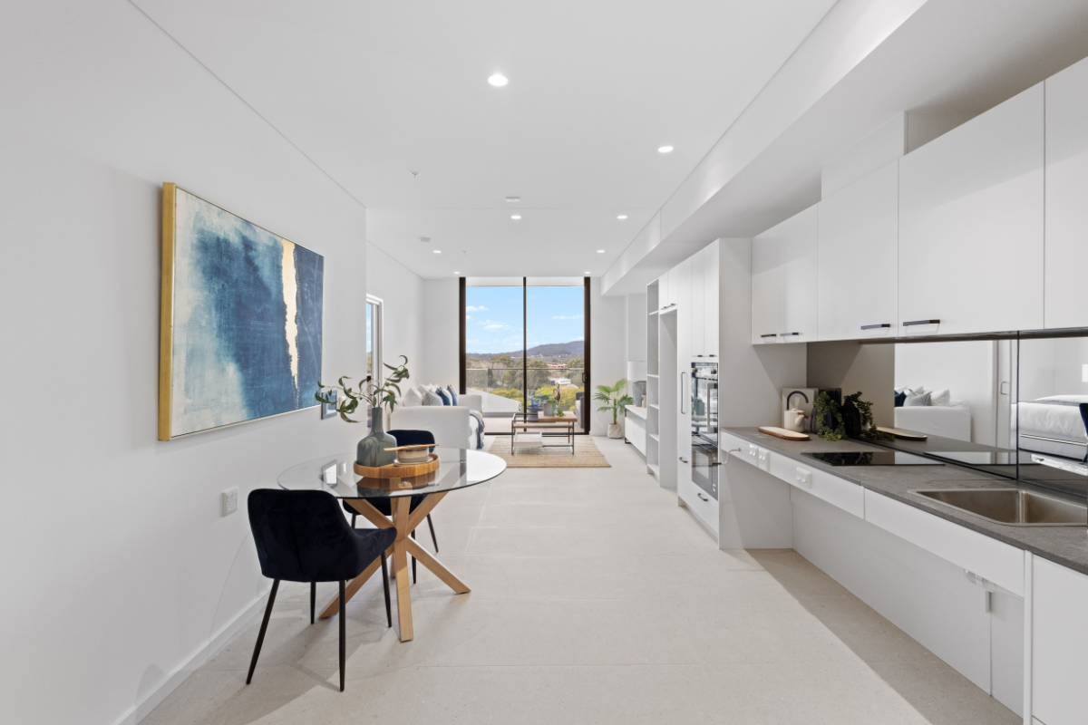 1 Bedroom Apartments, Point Frederick — Home image 2