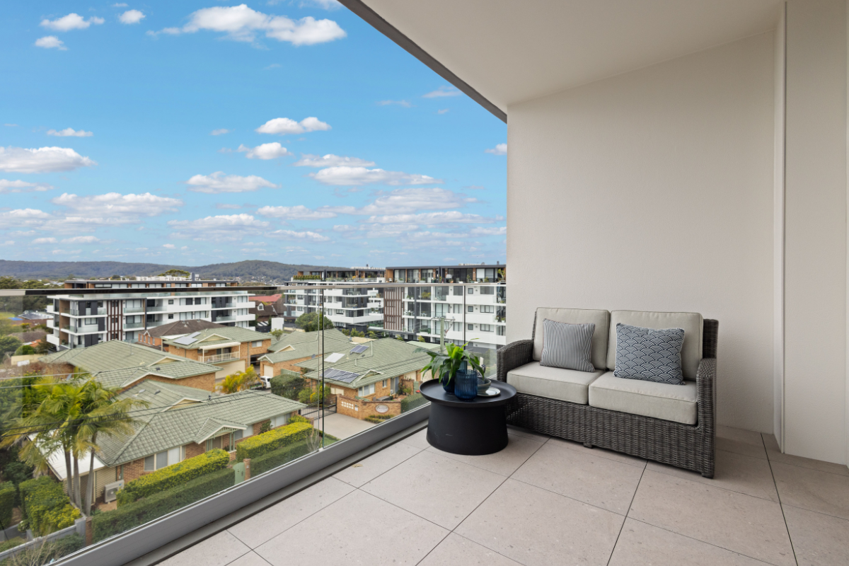 1 Bedroom Apartments, Point Frederick — Home image 5