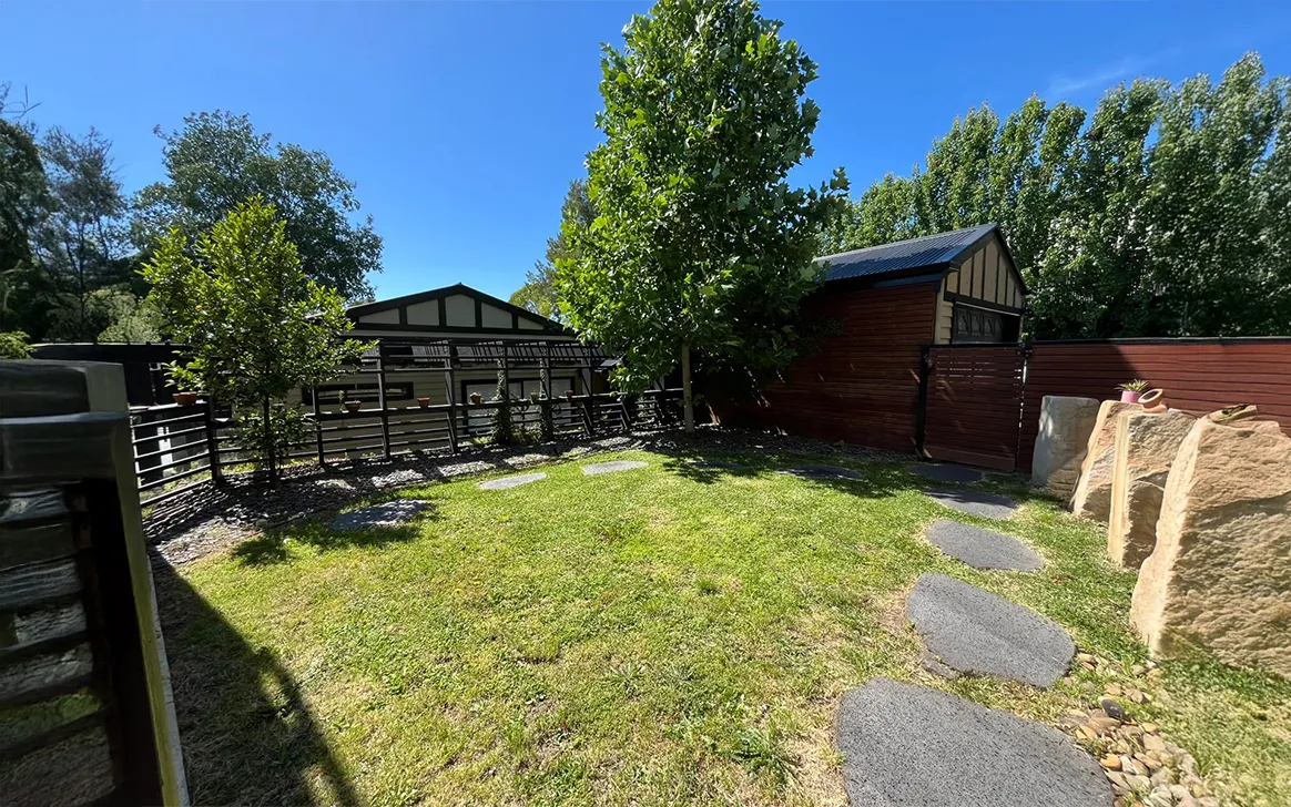 Charming SIL Home in Croydon — Home image 3