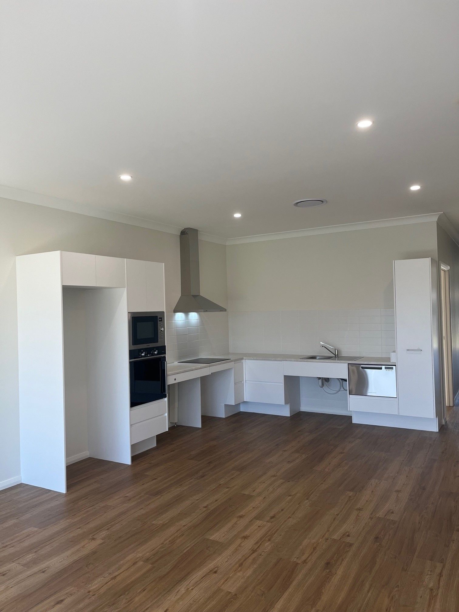 East Maitland Units — Home image 4