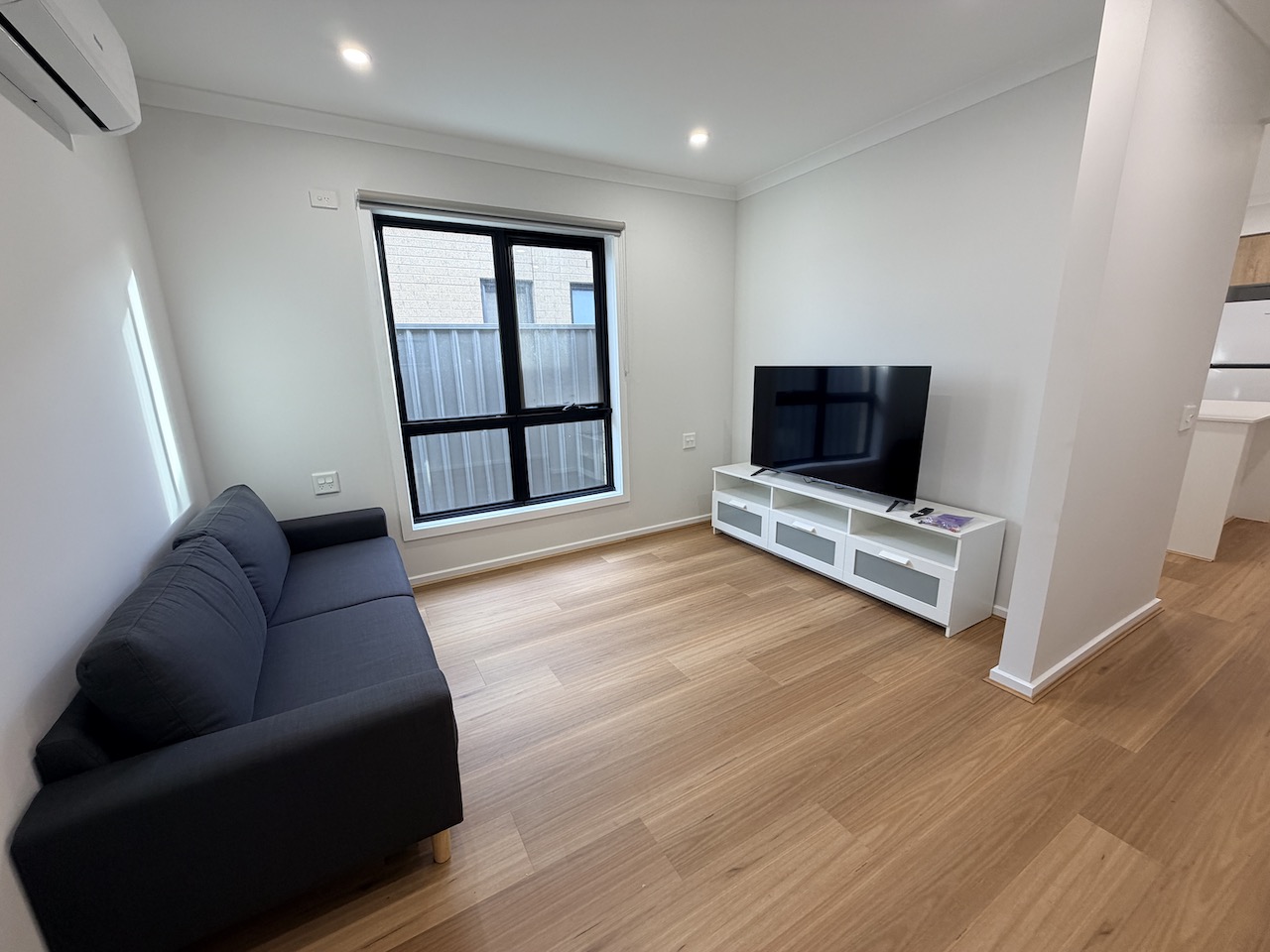 Bright 2-Bedroom + OOA Home with Private Courtyards — Home image 5