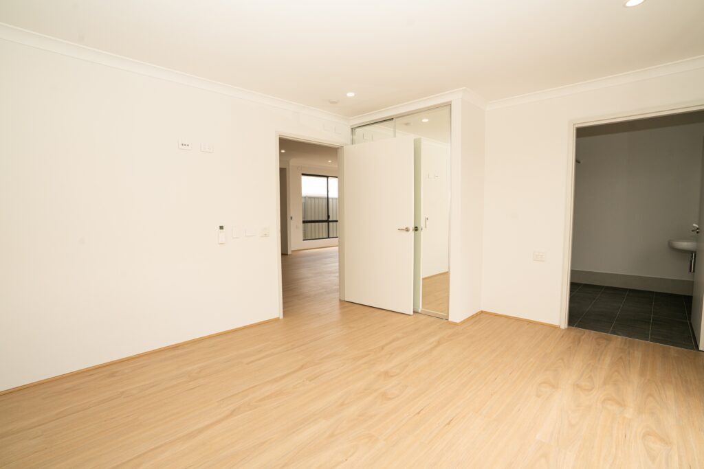 * BRAND NEW * HPS Hilbert — Home image 20