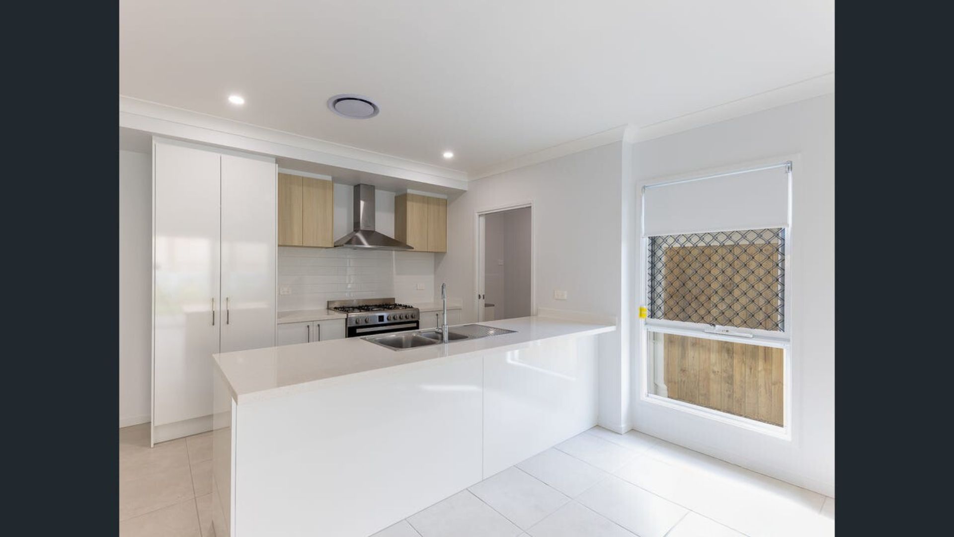 Brand New Furnished House Available in Morayfield. Available for SIL/MTA/STA — Home image 2