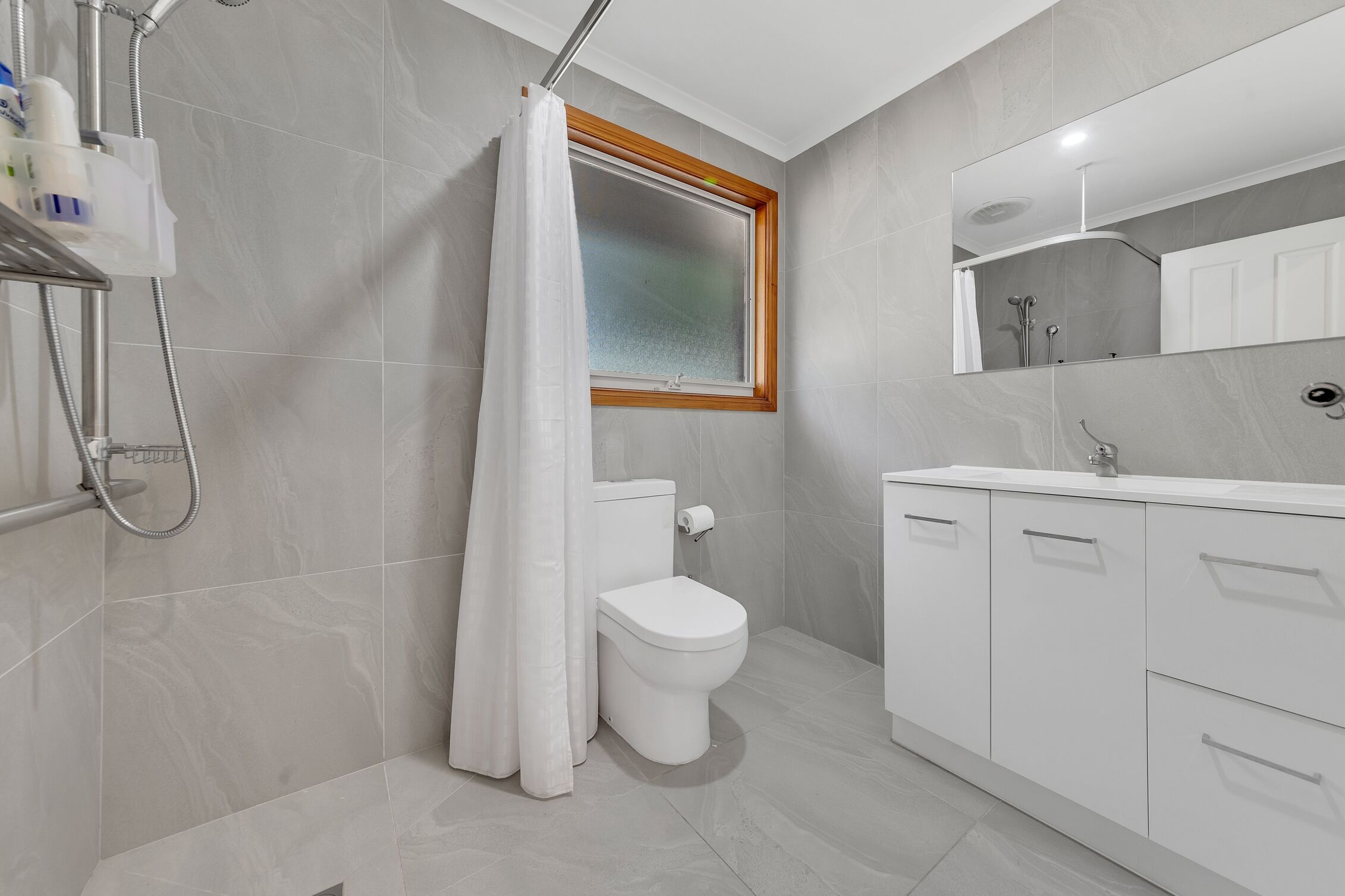 Your Cozy Haven: A Place to Feel Right at Home in Cranbourne South — Home image 12
