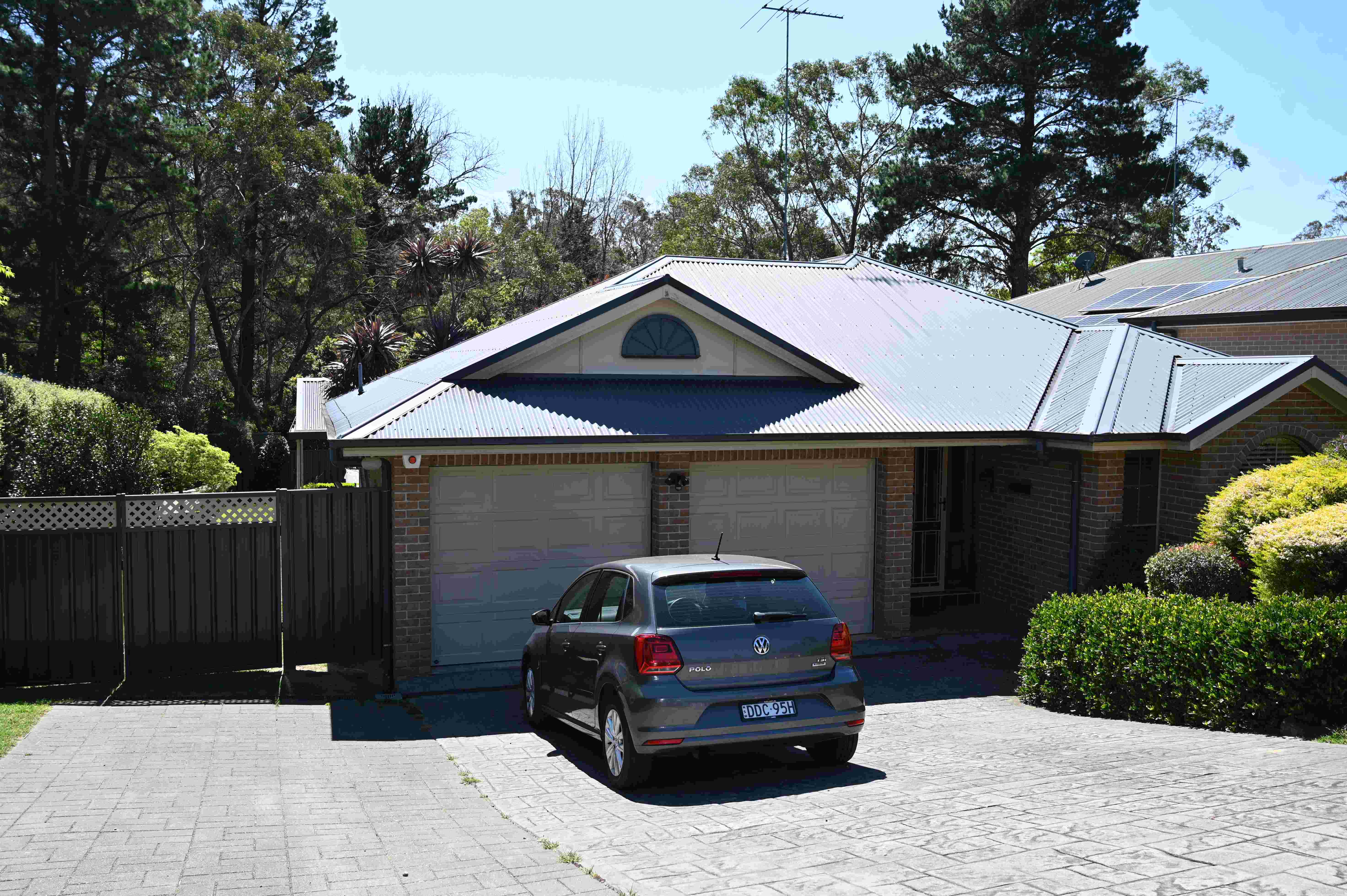 LOG BRIDGE HAZELBROOK — Home image 8