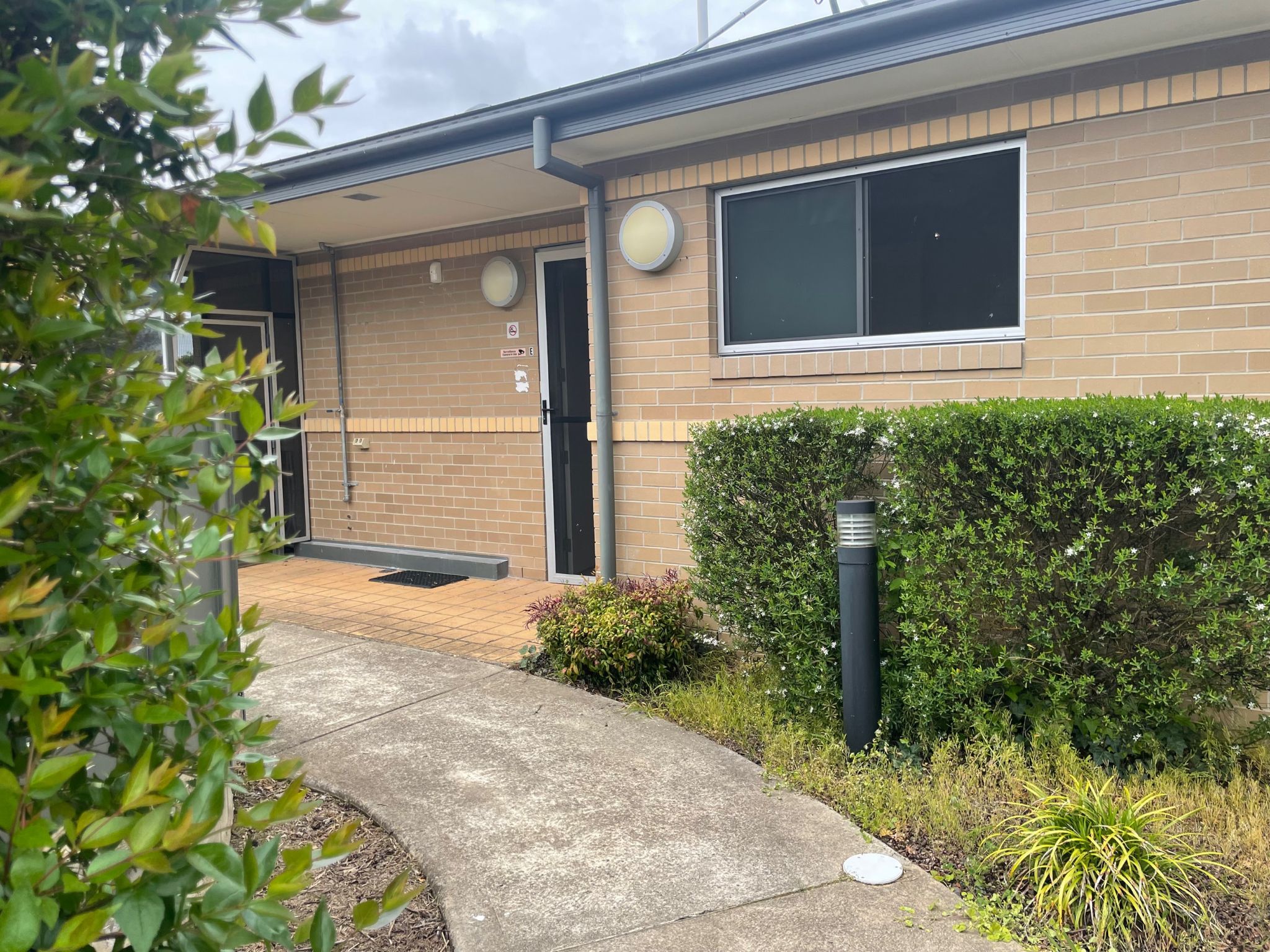 Self-Contained Villa's in the Heart of Orange — Home image 8