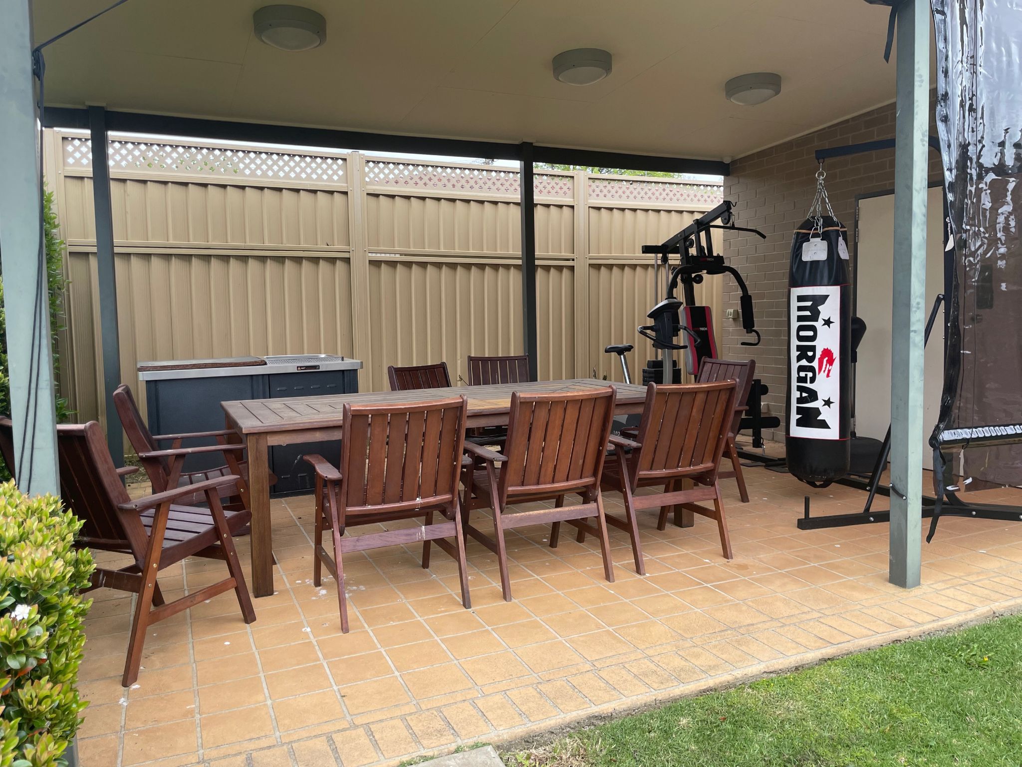 Self-Contained Villa's in the Heart of Orange — Home image 9