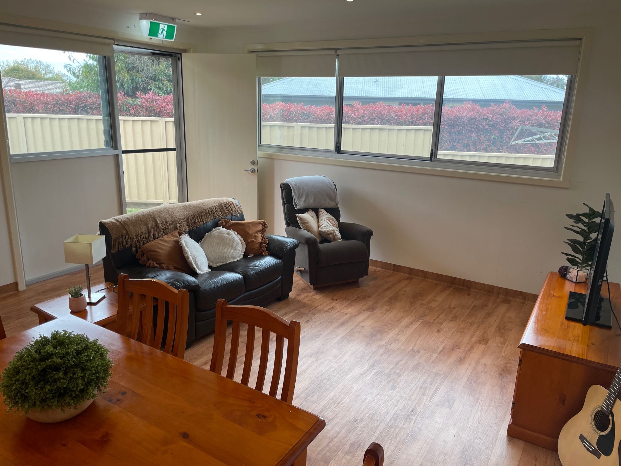 Self-Contained Villa's in the Heart of Orange — Home image 10