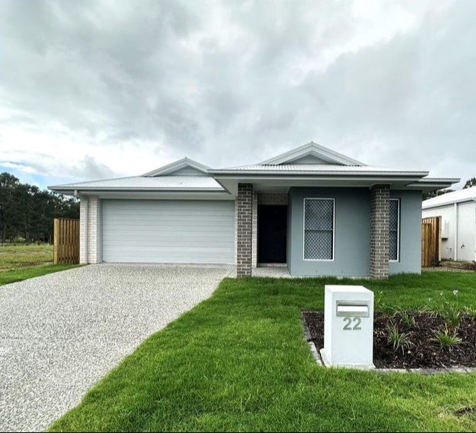 SIL Home in Fernvale — Home image 7