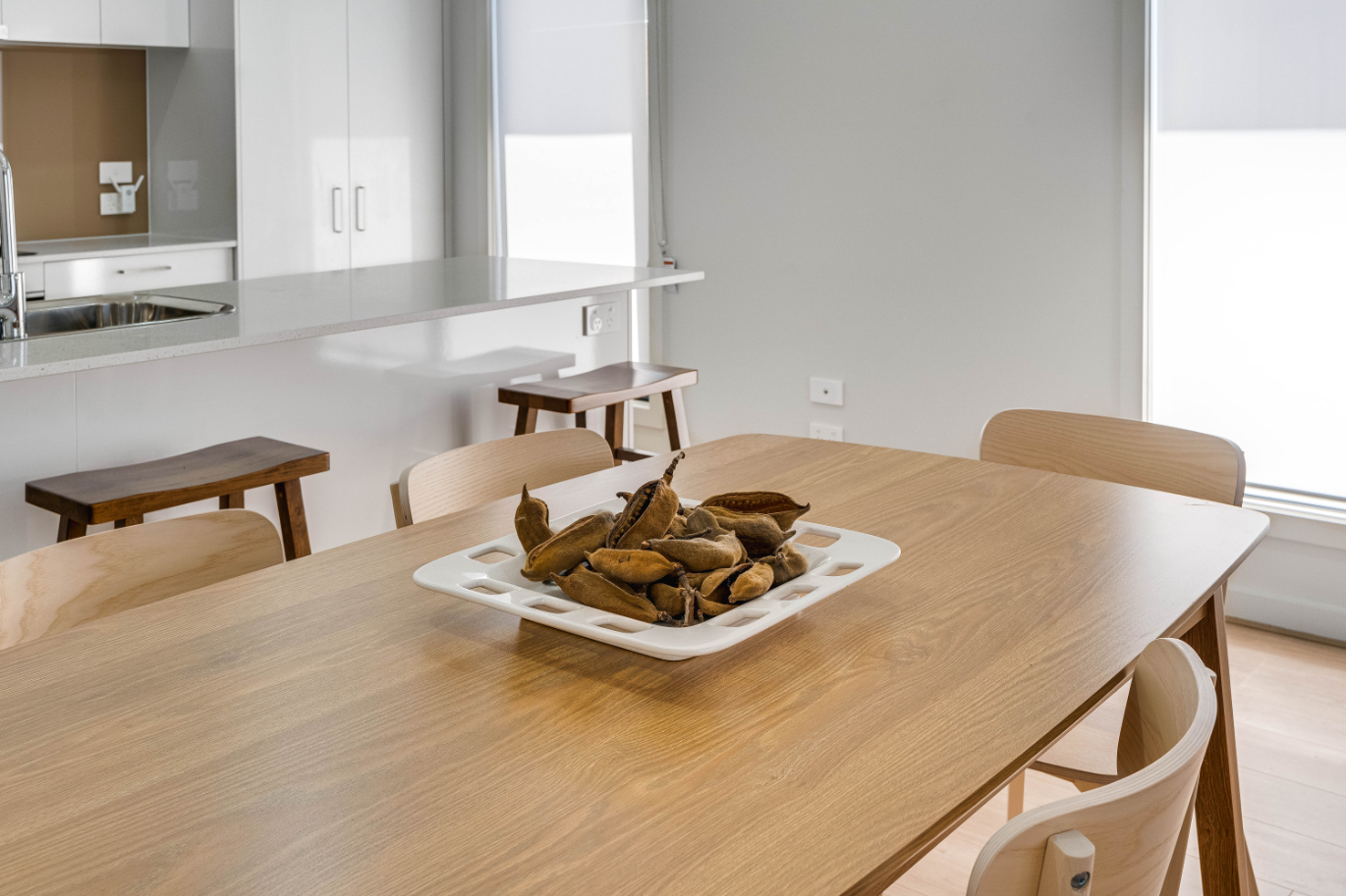 Deluxe 4-Bedroom SIL/STA Home - Calm & Routine-Focused - Carrum Downs — Home image 5