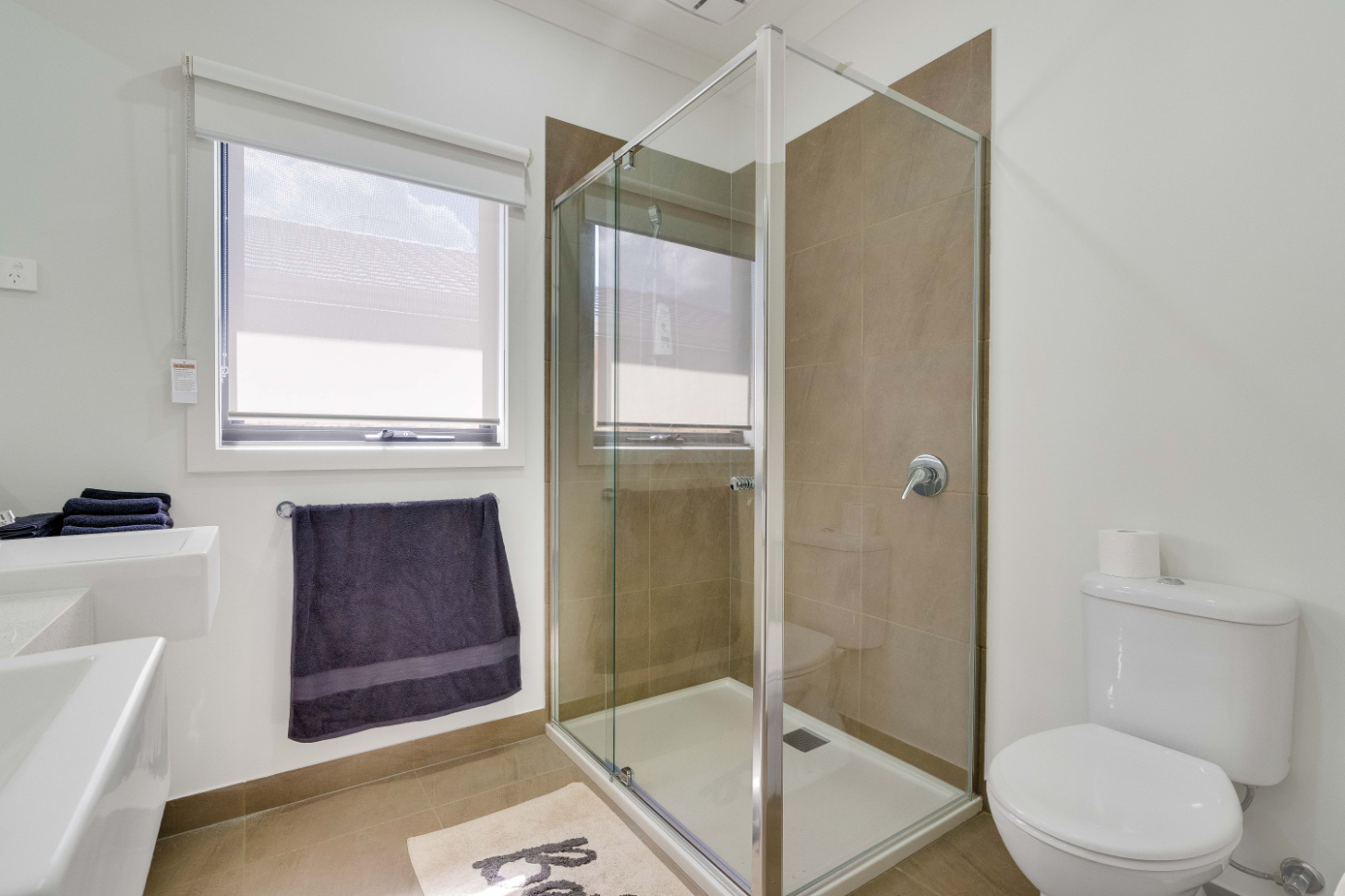 Deluxe 4-Bedroom SIL/STA Home - Calm & Routine-Focused - Carrum Downs — Home image 9