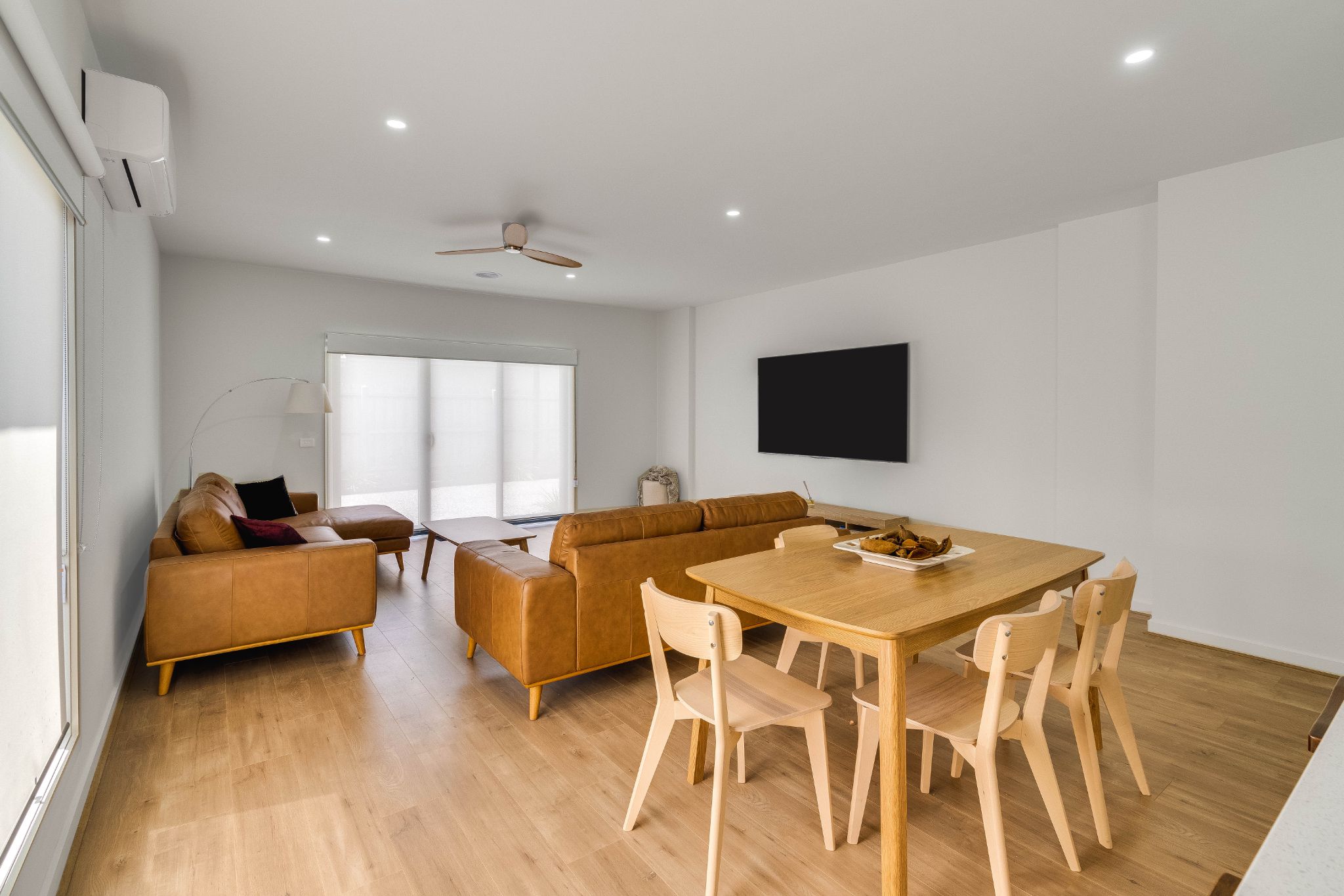 Deluxe 4-Bedroom SIL/STA Home - Calm & Routine-Focused - Carrum Downs — Home image 2