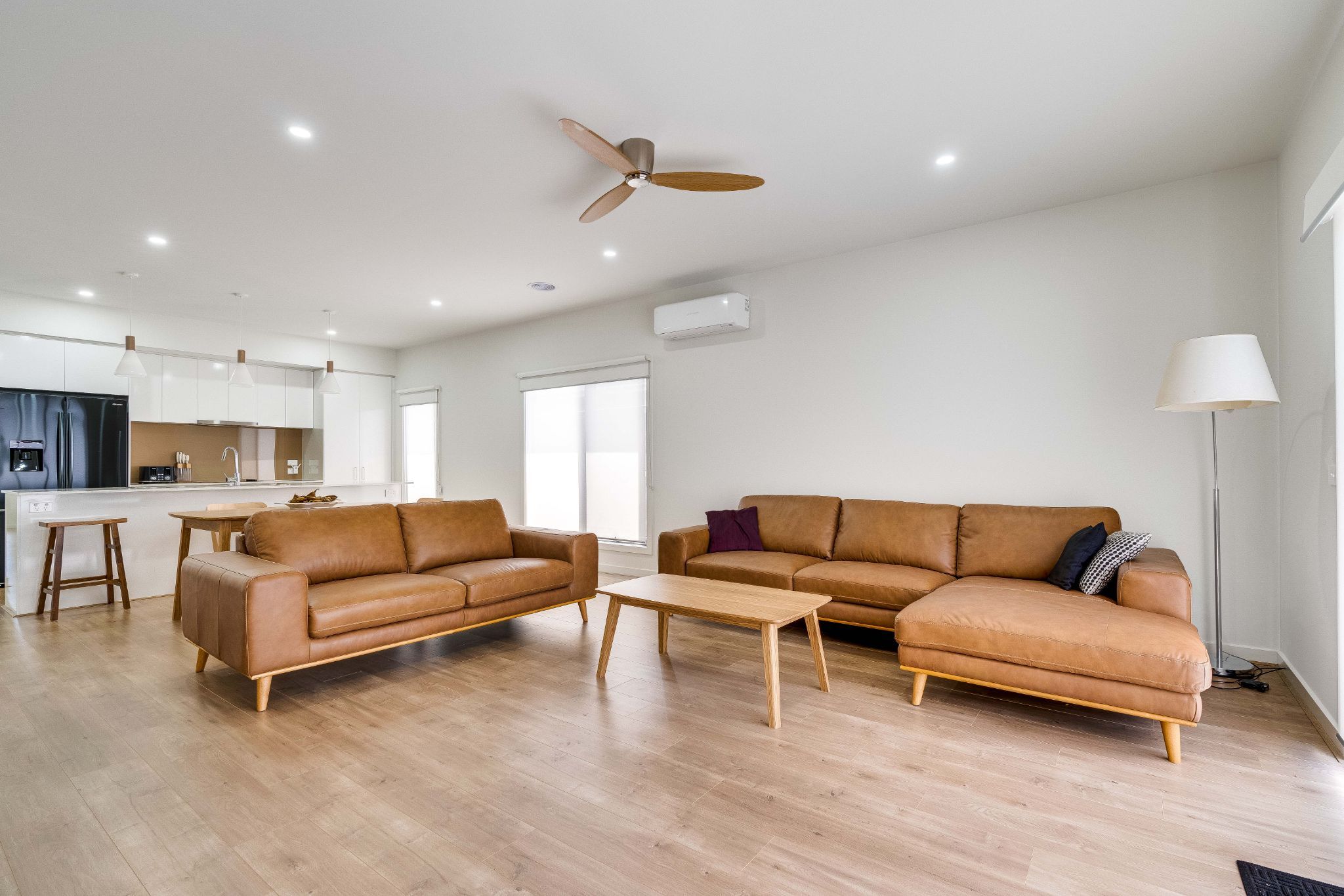Deluxe 4-Bedroom SIL/STA Home - Calm & Routine-Focused - Carrum Downs — Home image 5