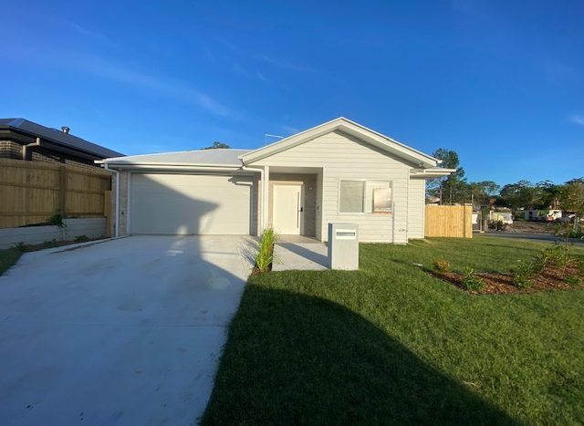 High Physical Support House, Hillcrest — Home image 9