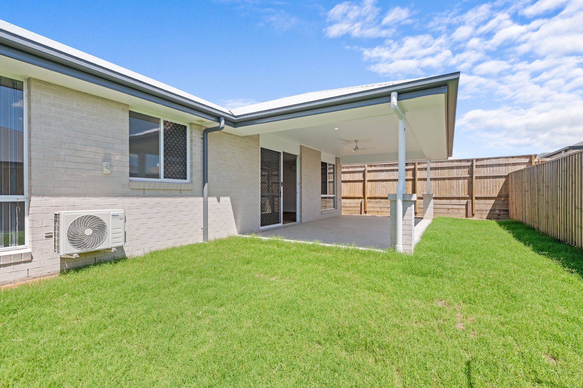 3 BR HPS Home with Ensuites & OOA – Rosewood — Home image 10