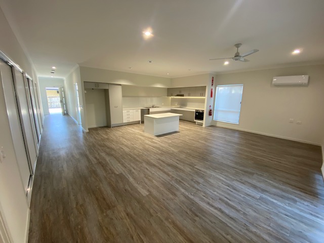 3 Bedroom home + OOA in Bethania, Queensland — Home image 5