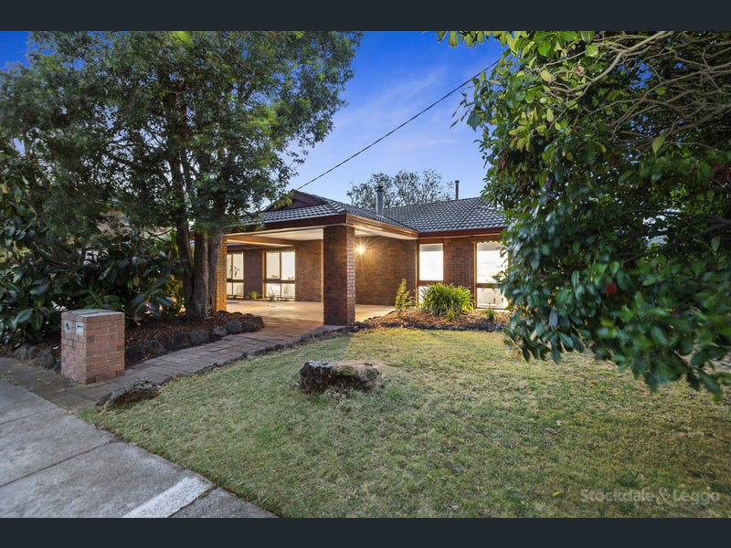 1 Tee Court, Frankston, Vic 3199 — Home image 9