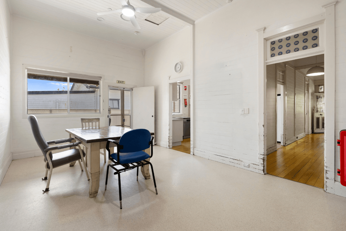 Discover this spacious, accessible home in laid-back Mullumbimby. — Home image 6