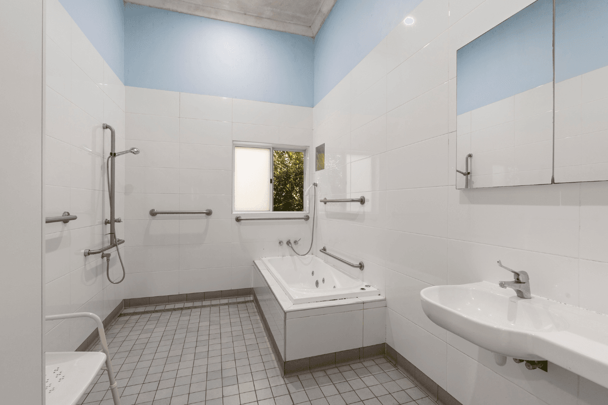 Discover this spacious, accessible home in laid-back Mullumbimby. — Home image 7
