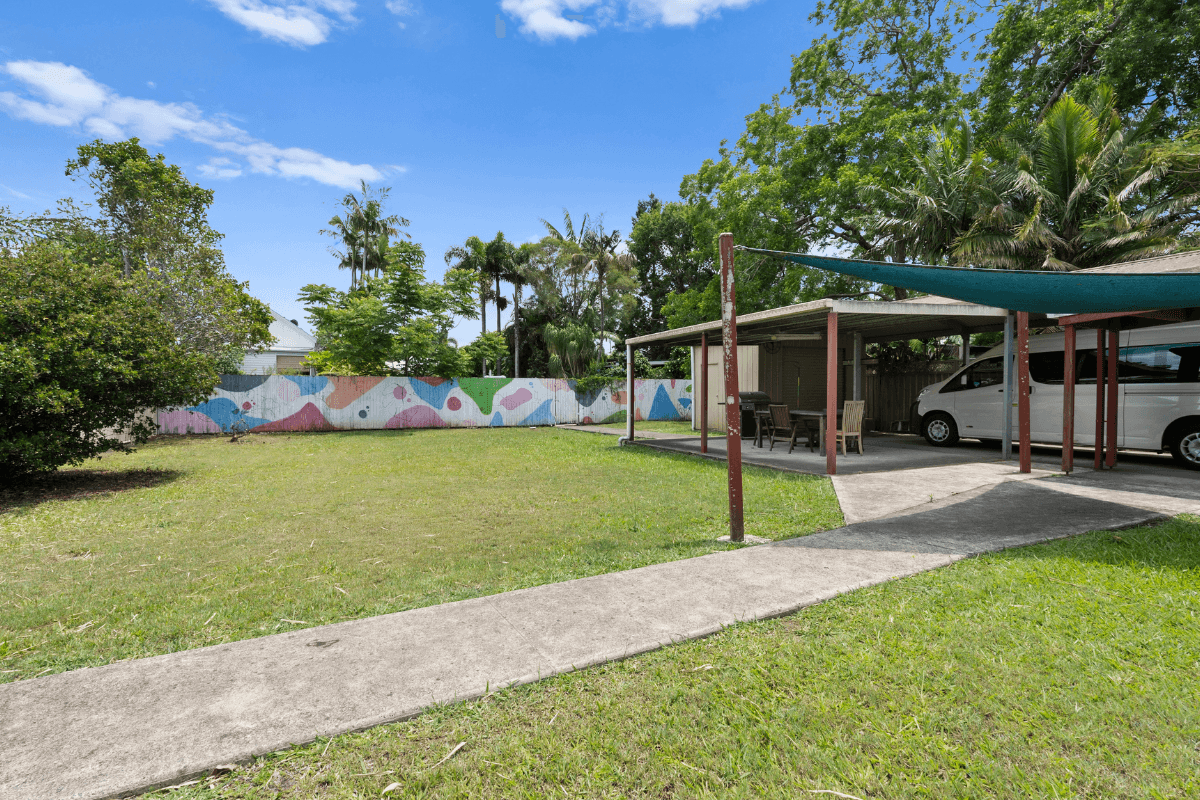 Discover this spacious, accessible home in laid-back Mullumbimby. — Home image 11