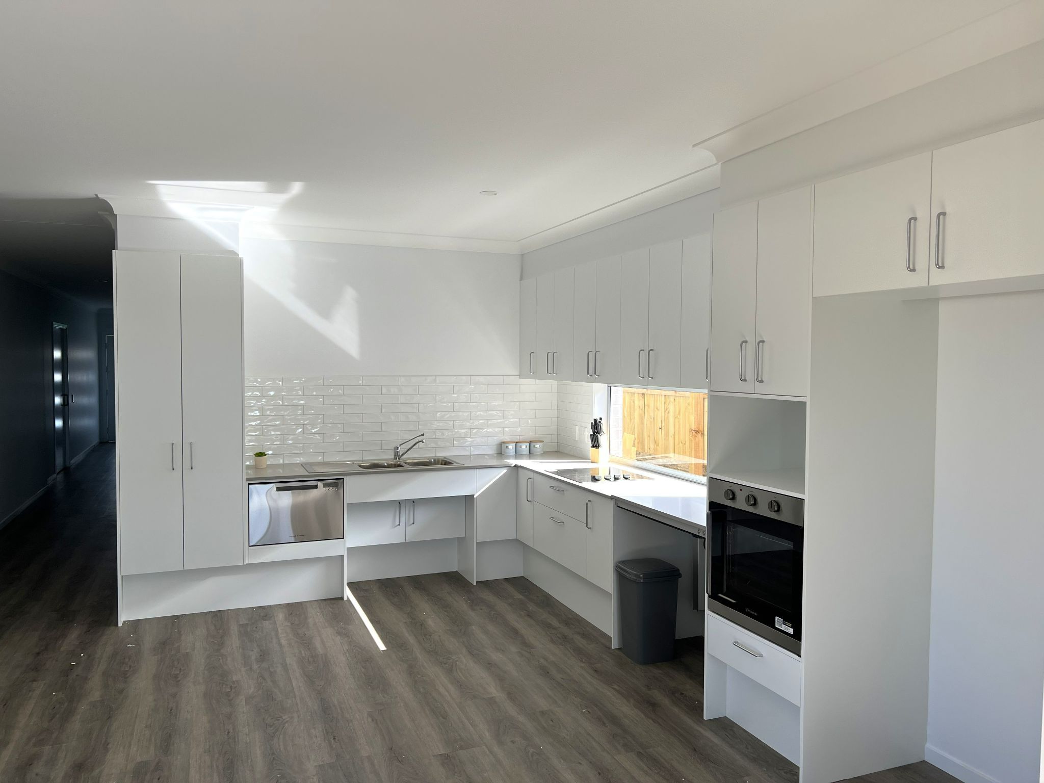 2 SDA + OOA: Avenell Heights, Bundaberg — Home image 3