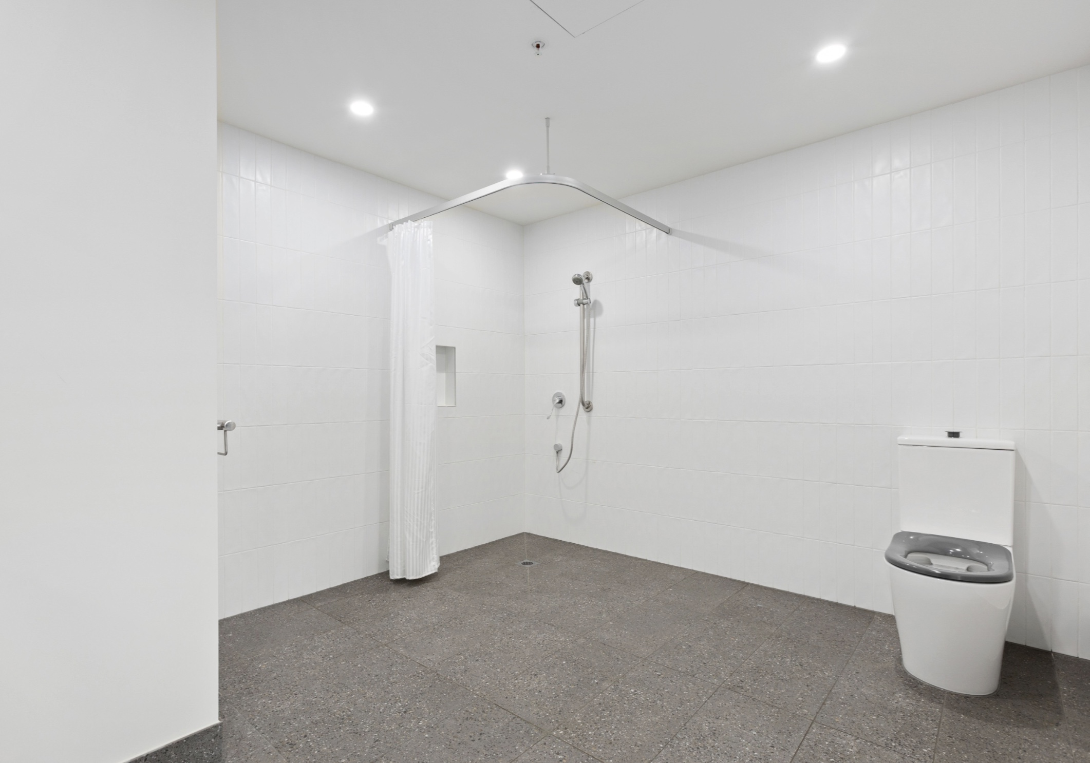 Contemporary Living in the Heart of Altona – SDA Ready — Home image 6