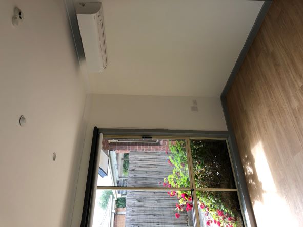 One vacancy in a brick veneer Unit in the leafy suburb of Thomson — Home image 2