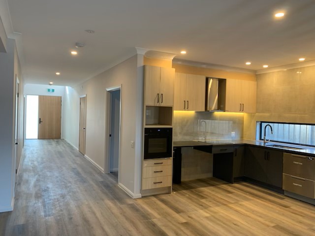 Luxurious Space and Style, 2 person Shared High Physical Home (Armstrong Creek) — Home image 2