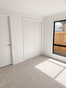 High Physical Support SIL Home in Officer — Home image 5