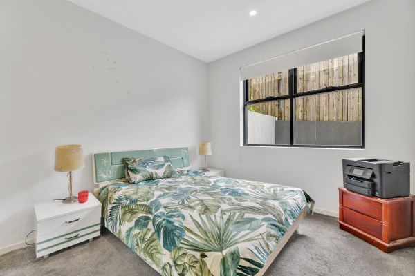 Modern 2-Bedroom Unit for Rent in Quiet, Convenient Location — Home image 7