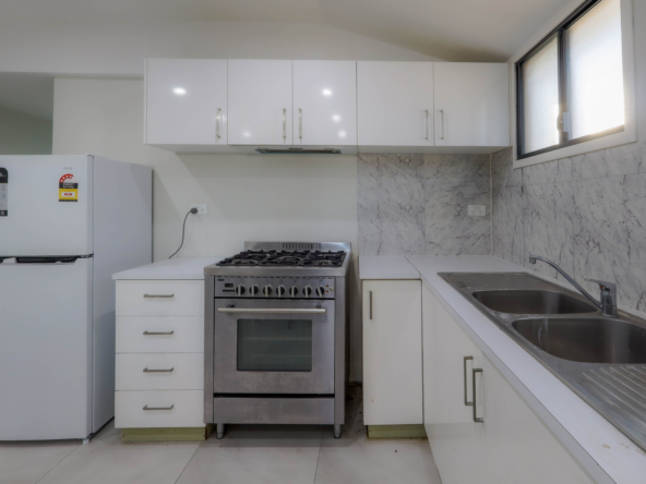 SIL Granny Flat Auburn — Home image 6