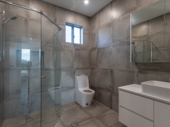 SIL Home Sadleir — Home image 8