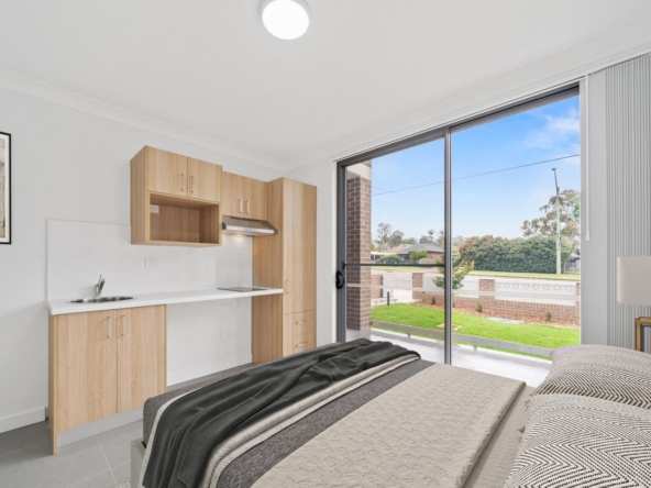 SIL Apartments Kingswood — Home image 4