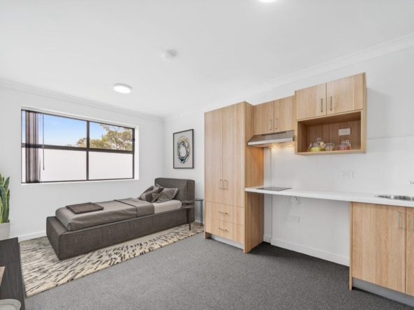SIL Apartments Kingswood — Home image 5