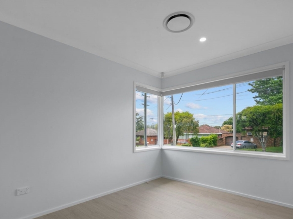 SIL House Cambridge Park — Home image 4