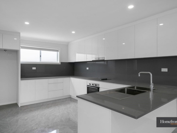 SIL House Cambridge Park — Home image 5