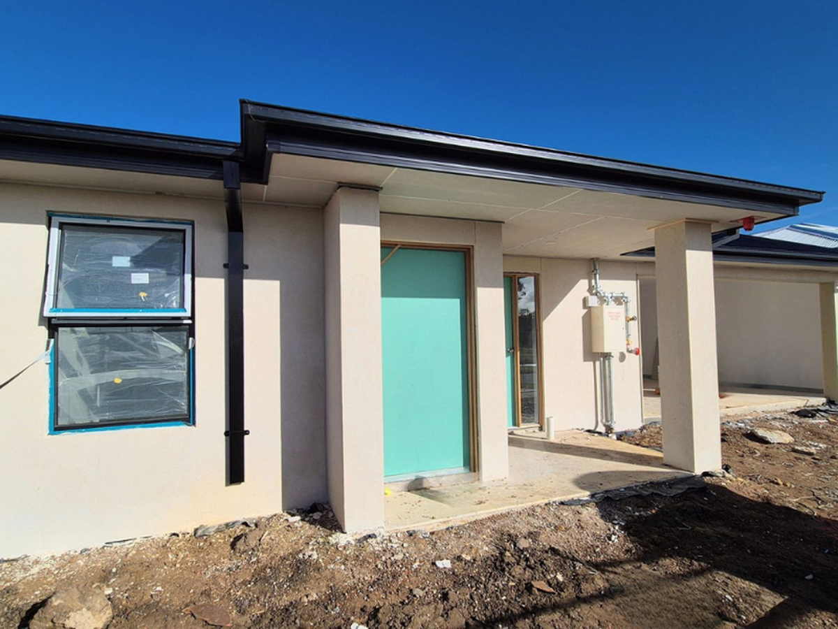 Share a home in Armstrong Creek — Home image 2
