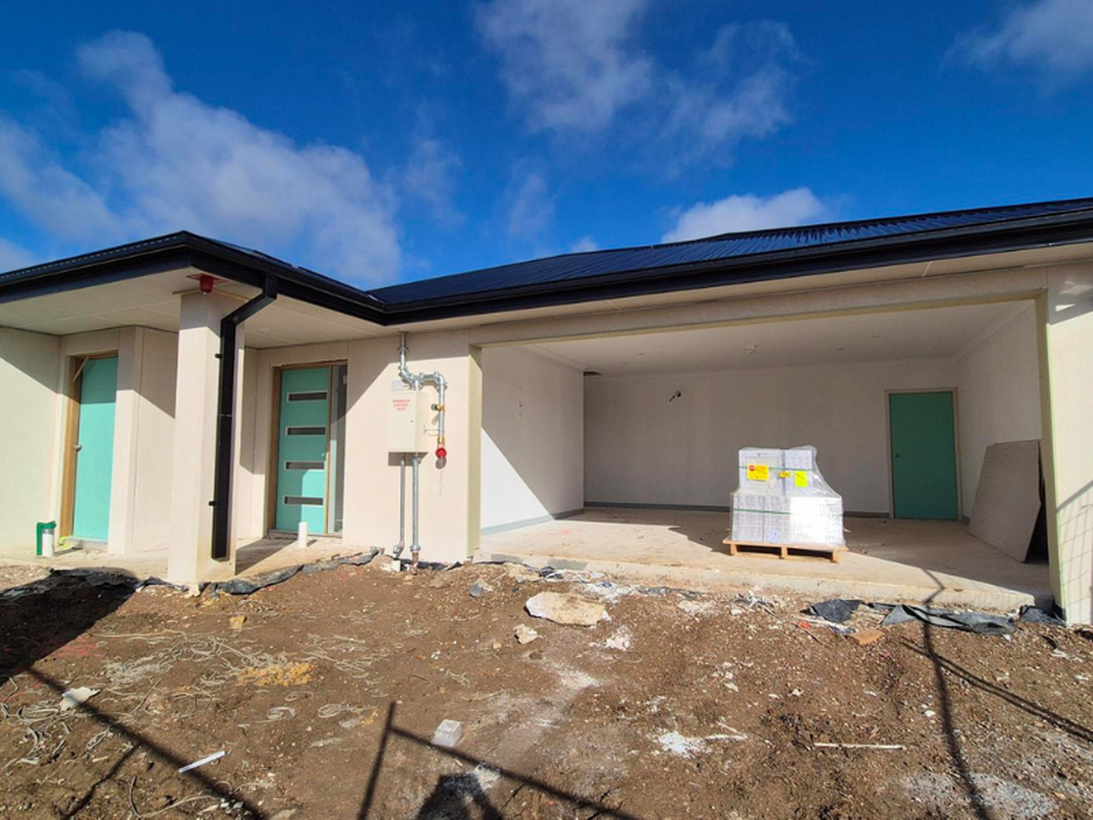 Share a home in Armstrong Creek — Home image 3
