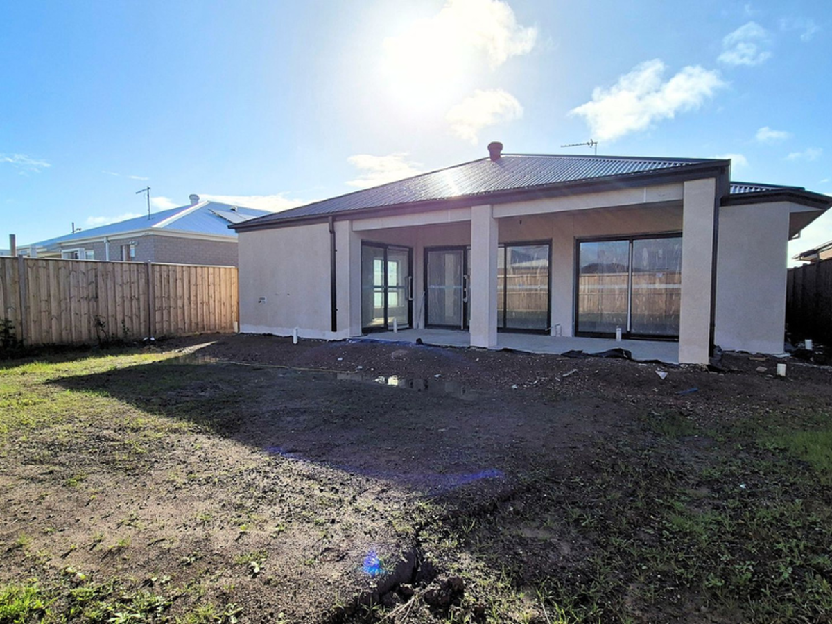 Share a home in Armstrong Creek — Home image 5