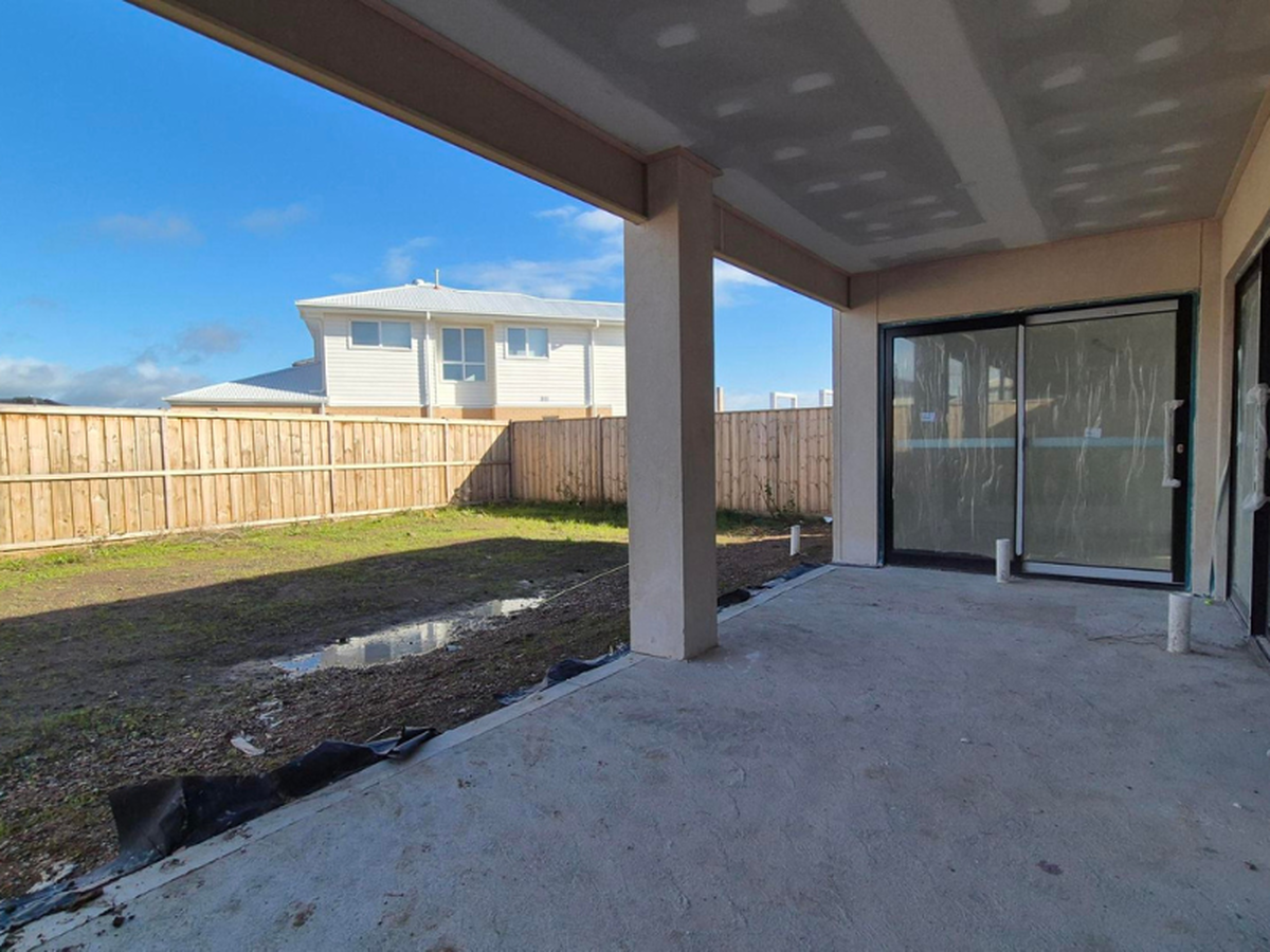 Share a home in Armstrong Creek — Home image 6