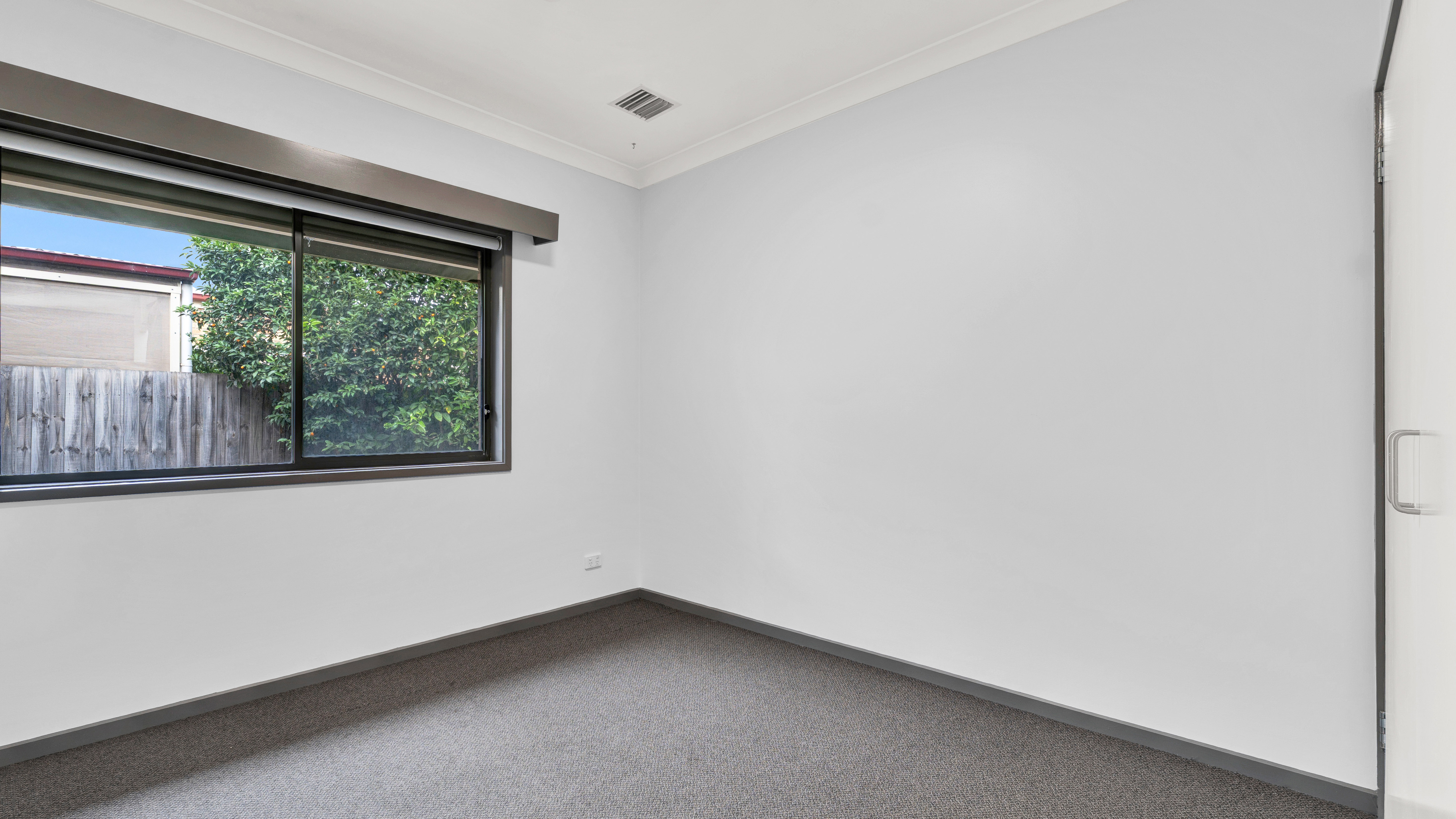 Fully accessible shared living with 24/7 support in Epping — Home image 5